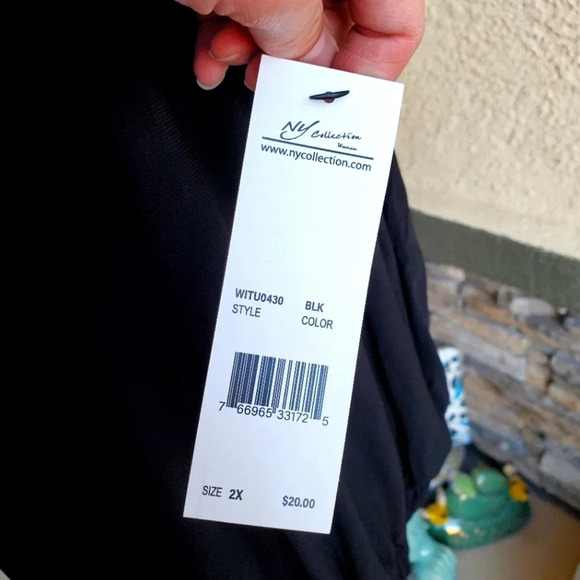 NY COLLECTION | Studded Open Back Top in Black sz 2X - Picture 4 of 5